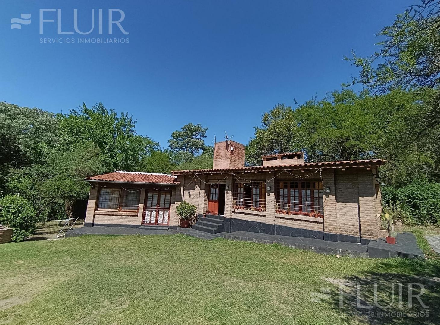 Foto de VENDO CASA QUINCHO PILETA SOBRE 3 LOTES EN CABANA, imagen 1
