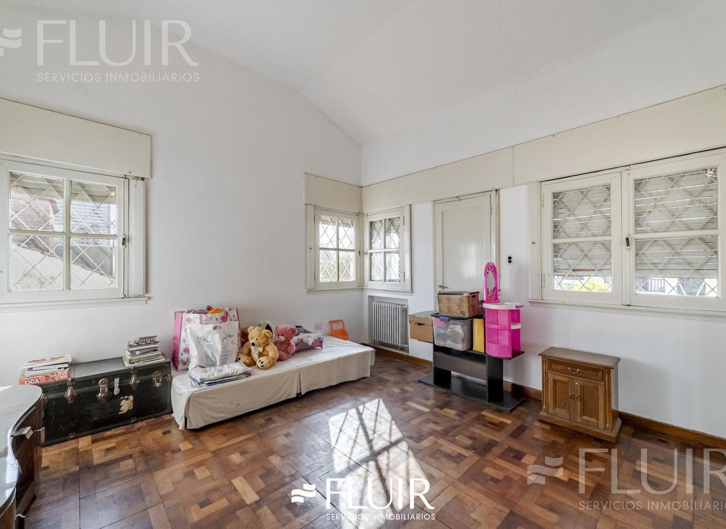 Foto de SE RECIBE MENOR | Casa con 3 Dormitorios, Pileta y Quincho en Cofico, imagen 4