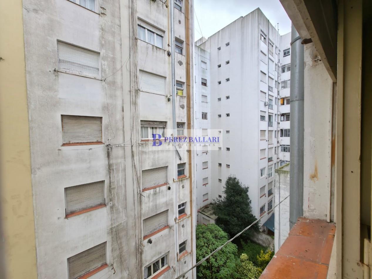 Foto de VENTA DEPARTAMENTO 2 AMBIENTES- ZONA ALDREY, PLAYAS, CASINO, imagen 4