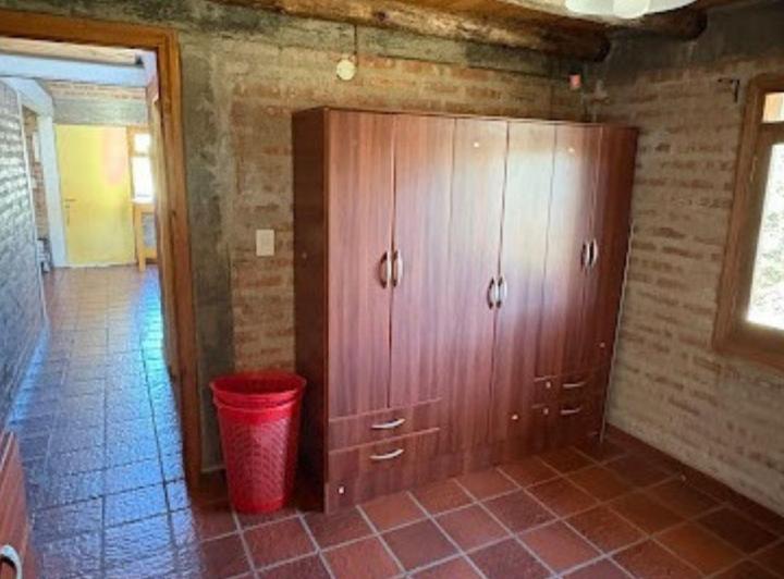 Casa 4 dormitorios. | Lago Mascardi al 700 2