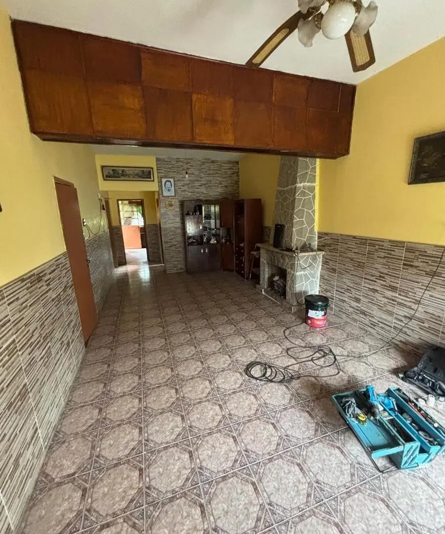 CASA, JUAN MARIA GUTIERREZ, BERAZATEGUI 1