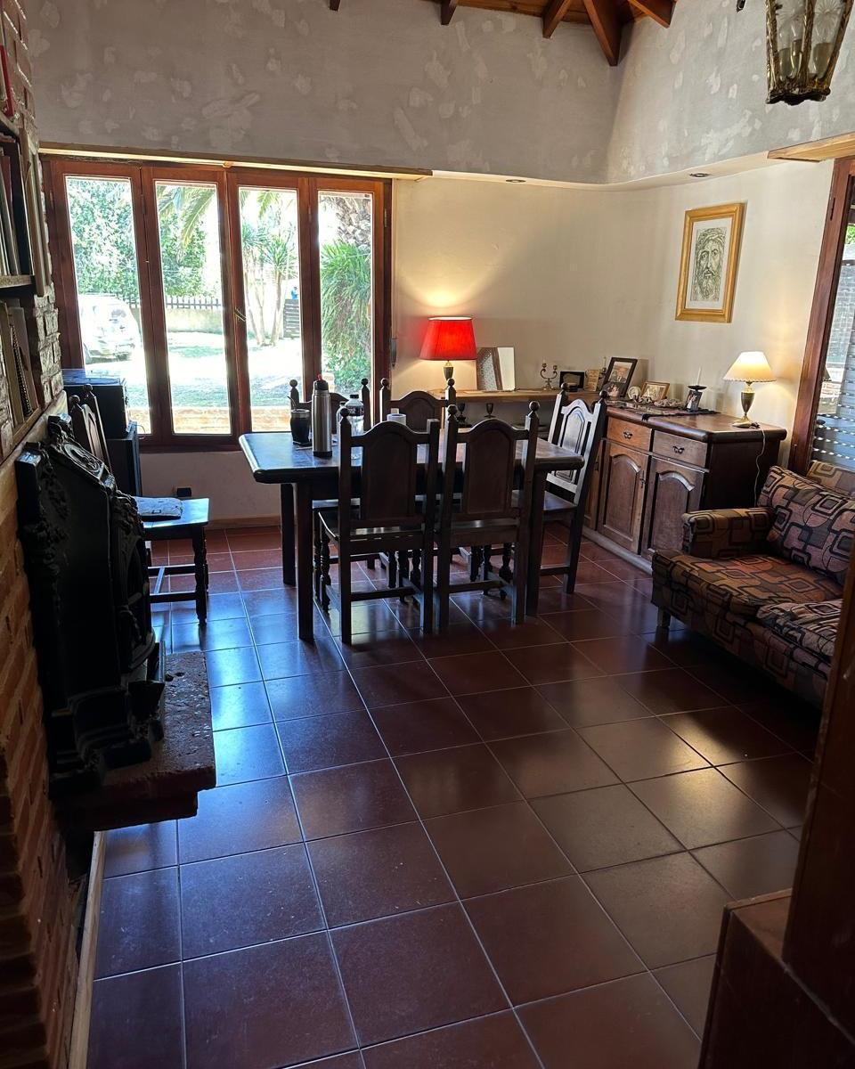 Chalet + lote lindero -Santa Clara Del Mar