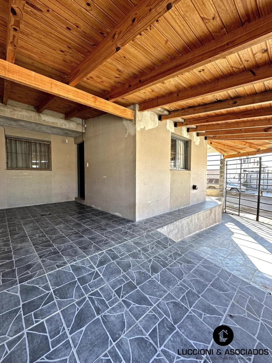 En Venta - Casa en Esquina + Departamento con Ingreso Independiente - Alto Comedero 4
