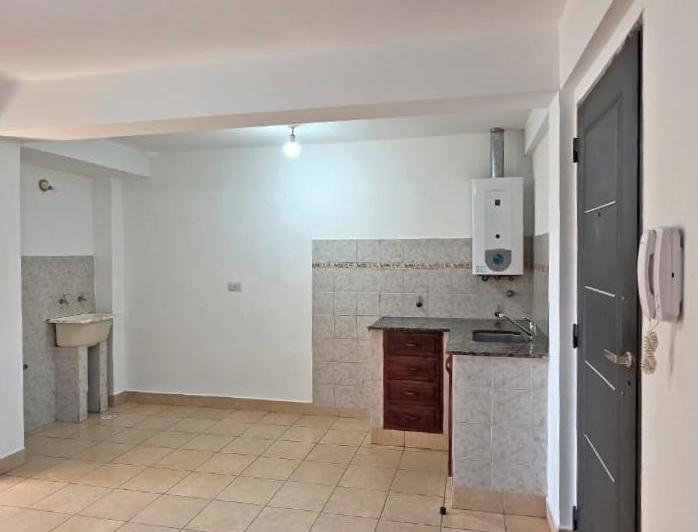 EN ALQUILER - CÁLIDO DEPARTAMENTO - BARRIO SAN PEDRITO  CALLE PACHI GORRITI 1477 1
