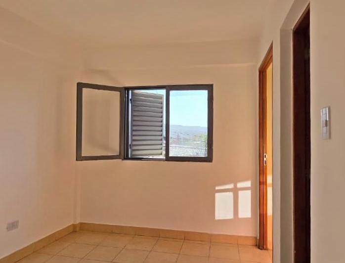EN ALQUILER - CÁLIDO DEPARTAMENTO - BARRIO SAN PEDRITO  CALLE PACHI GORRITI 1477 5