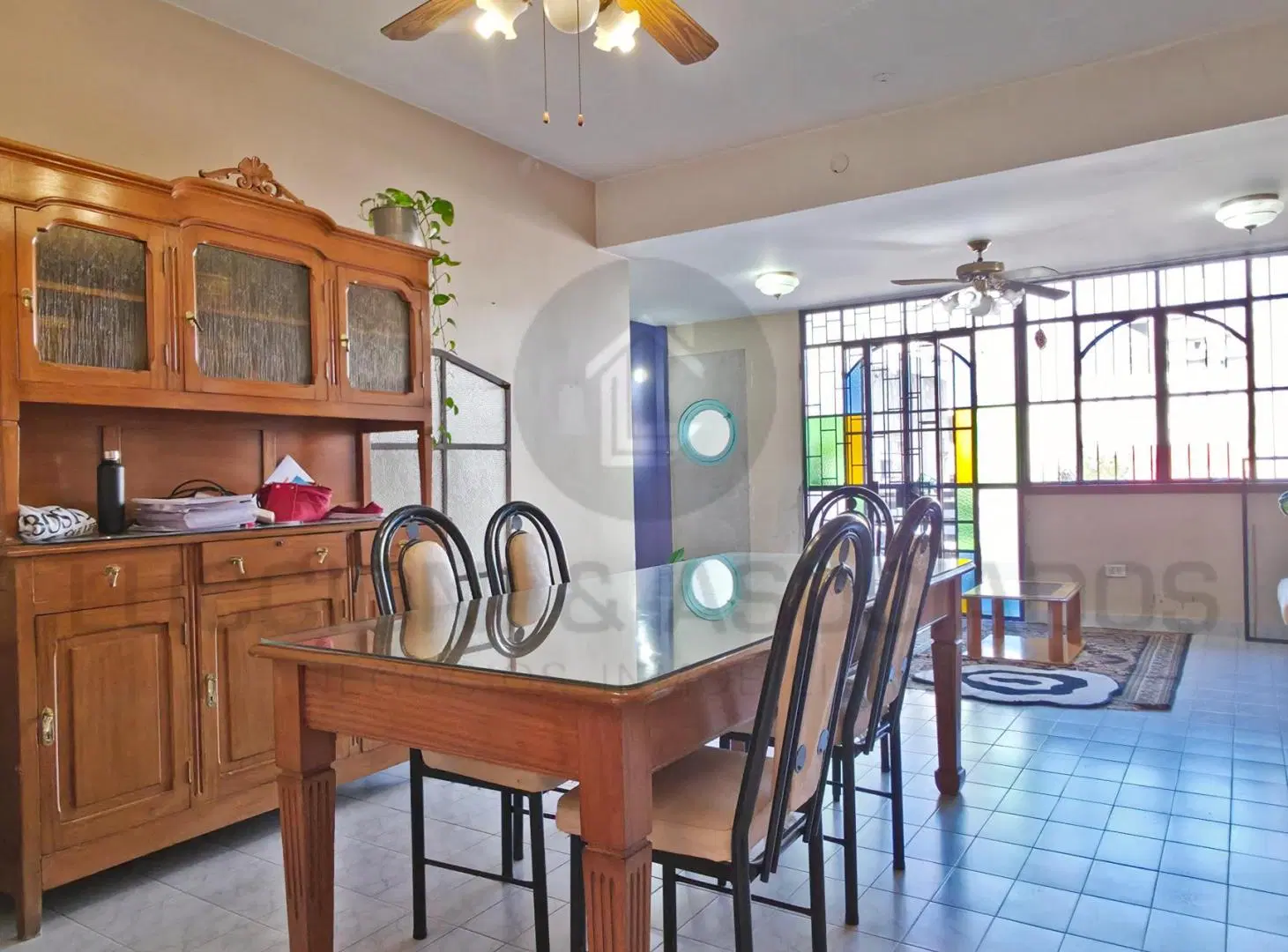 EN ALQUILER - PROPIEDAD P.A. USO COMERCIAL - SANCHEZ DE BUSTAMANTE 4