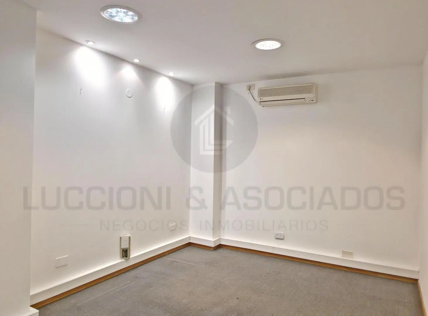 ️EN ALQUILER️ - EXCELENTE LOCAL COMERCIAL CON UBICACIÓN ESTRATEGICA! - BALACRCE Nº 177 5