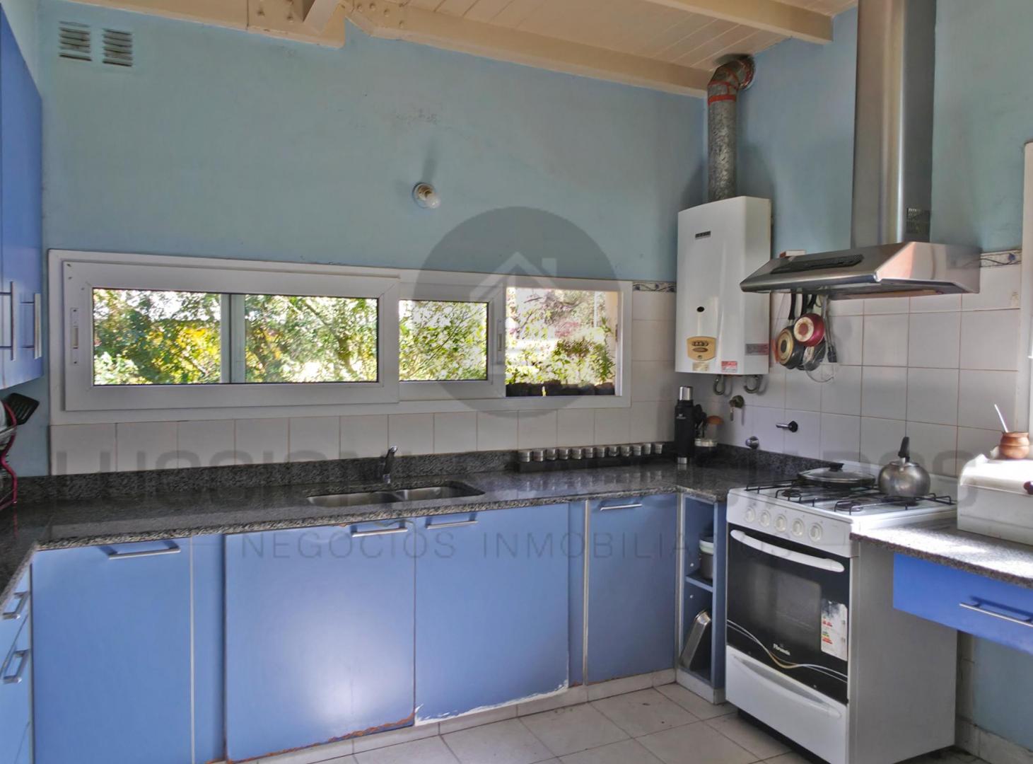 Foto de EN VENTA CASA DE CATEGORIA EN BARRIO LOS PERALES, imagen 4