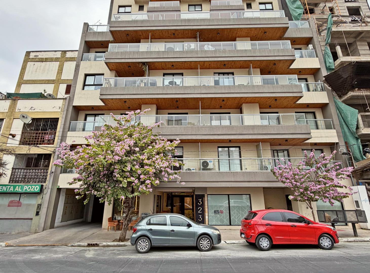 Foto de EN VENTA OPORTUNIDAD DE INVERSIÓN!! HERMOSO MONOAMBIENTE - AMEGHINO Nº, imagen 1