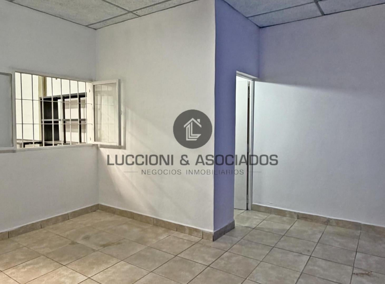 Foto de ️EN ALQUILER️ - GALPÓN SOBRE AVENIDA INTERSINDICAL - ALTO COMEDERO, imagen 4
