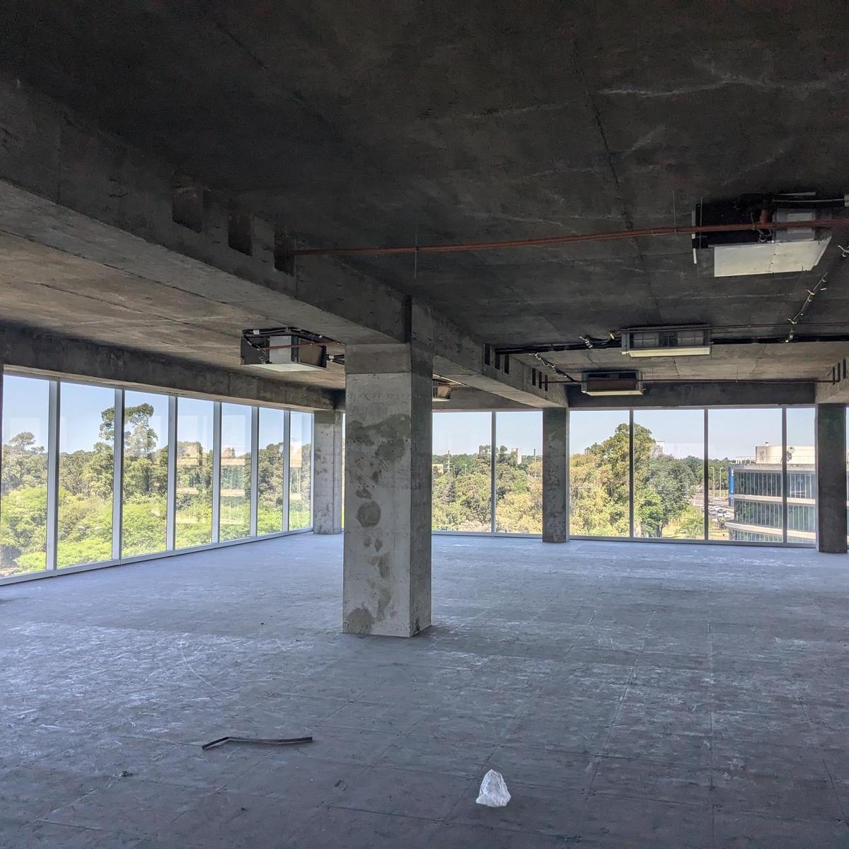 Buenavista Business Park. Venta con Renta. 1043 m² 43 Cocheras 4
