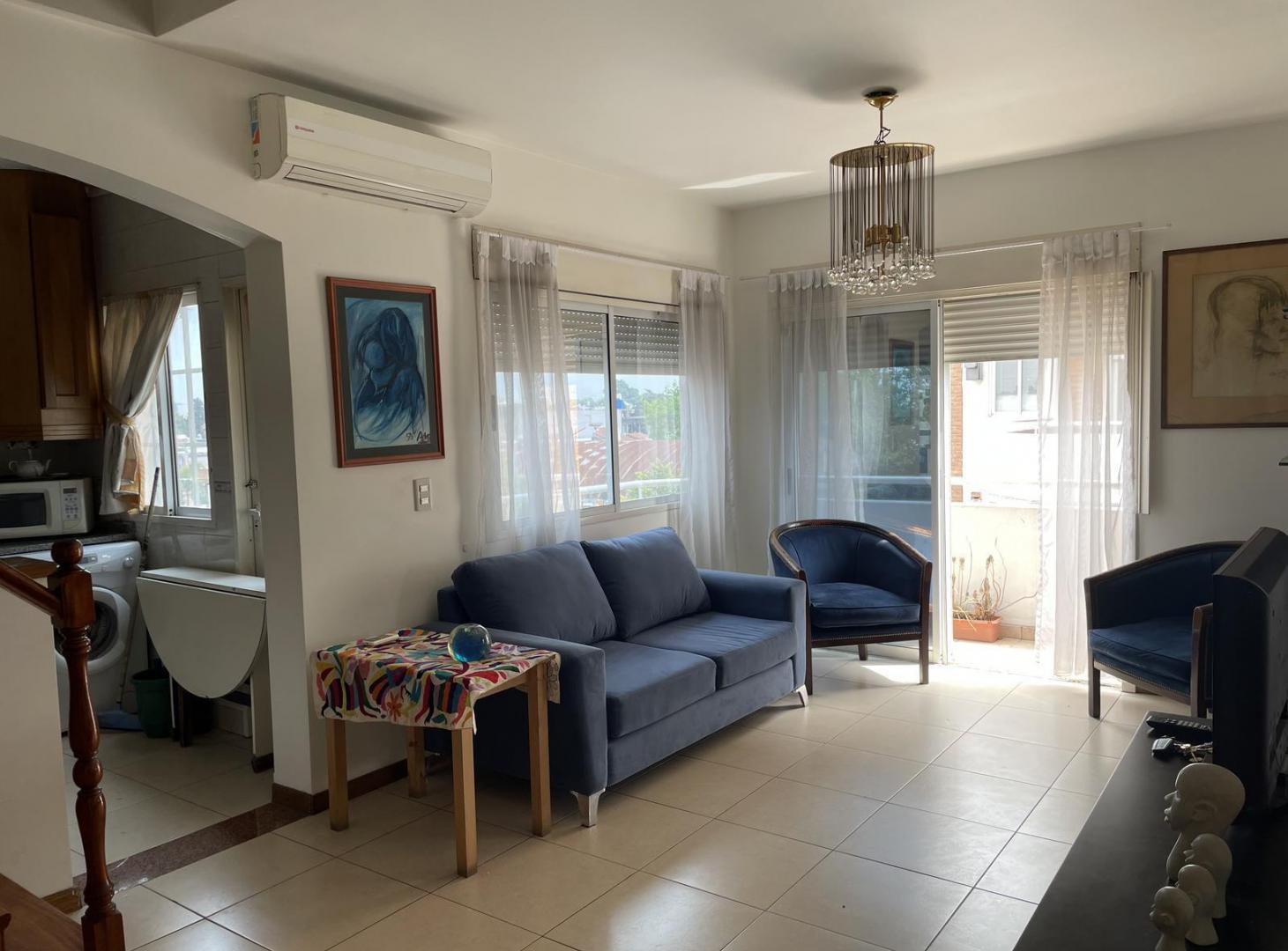 Dpto 4 AMB duplex Ramos Mejia Cochera Exc Ubic