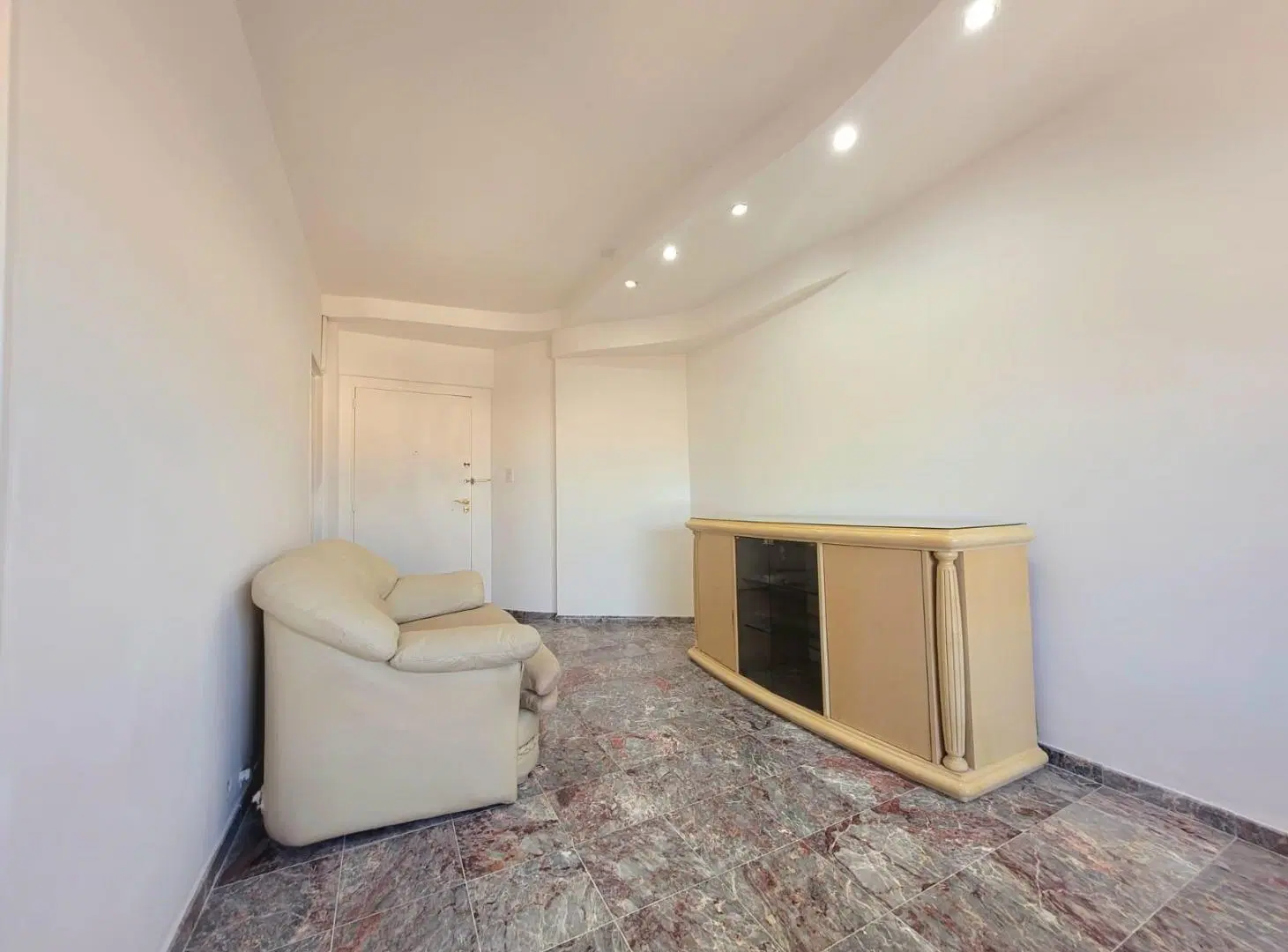 VENTA DEPARTAMENTO 3 AMBIENTES + ESCRITORIO - BALCON - LAVADERO VILLA MITRE 4