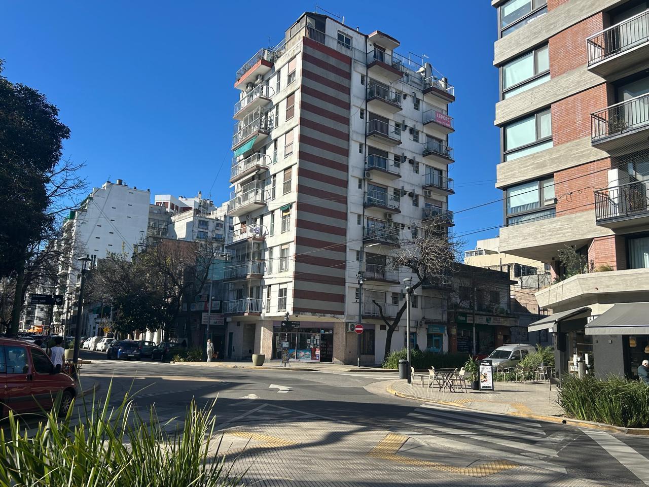 Foto de LOCAL A LA VENTA CON RENTA EN PALERMO SOHO, imagen 2