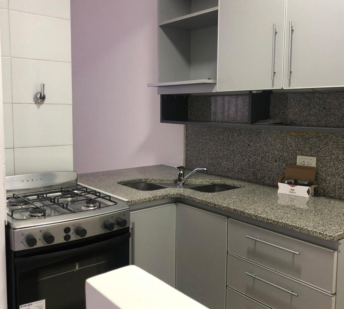 Foto de Departamento en alquiler 2 ambientes con pileta, imagen 3
