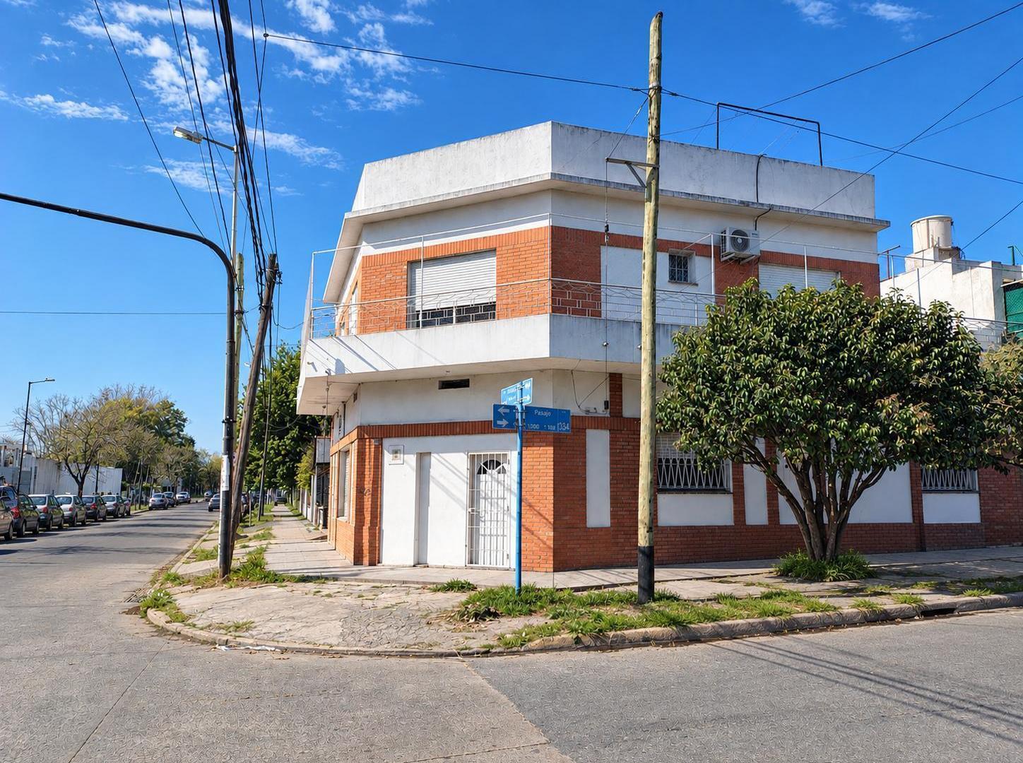 Foto de Local en venta en Villa Ballester, imagen 1