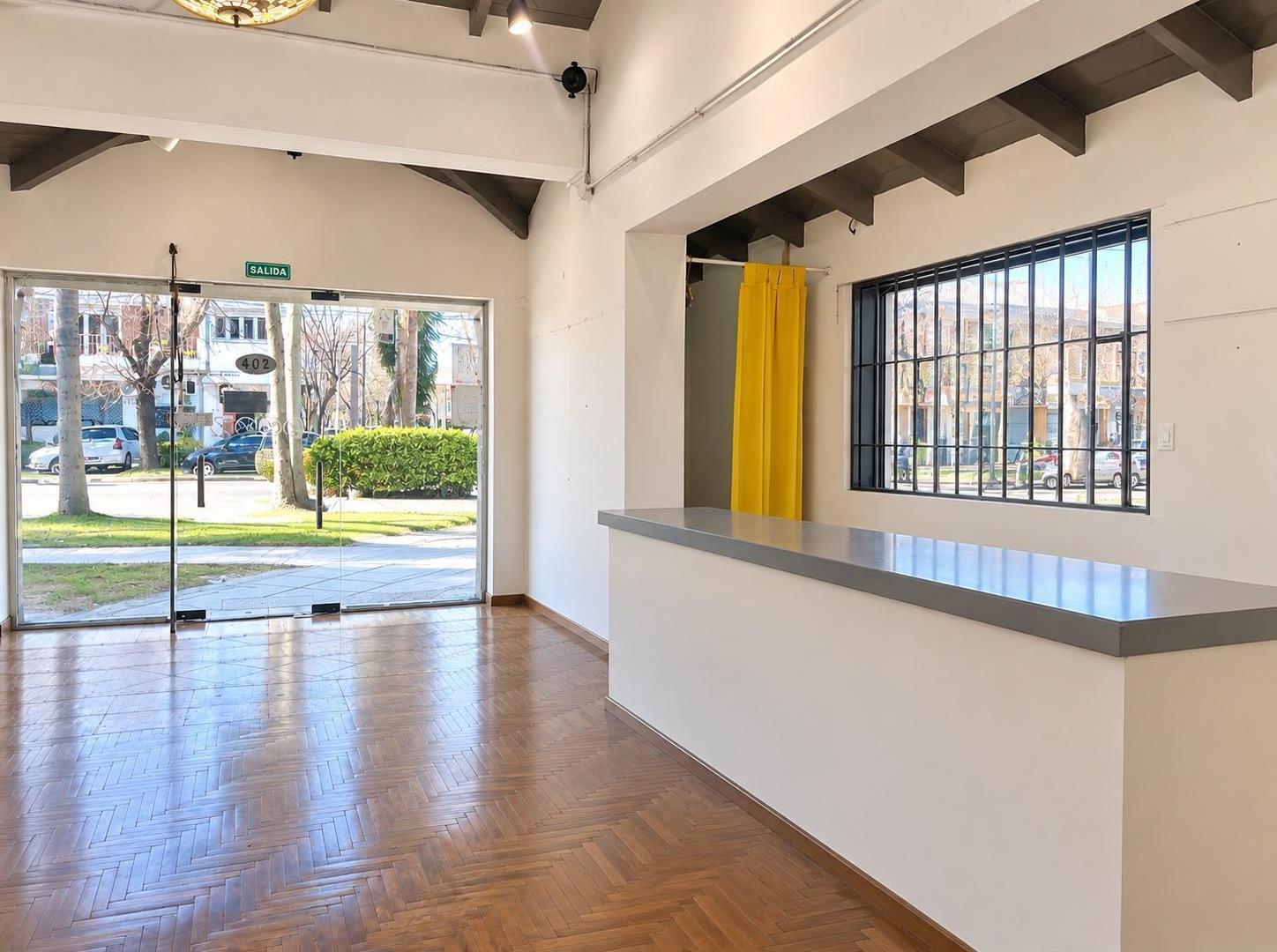 Foto de Venta con renta local en esquina con estacionamiento San Isidro, imagen 4