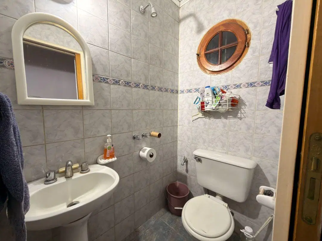Casa EN VENTA- BARRIO SANTA ELENA 5