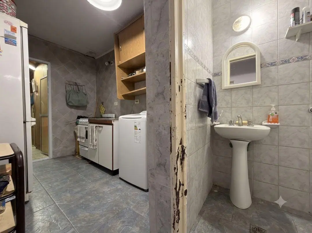 Casa EN VENTA- BARRIO SANTA ELENA 3
