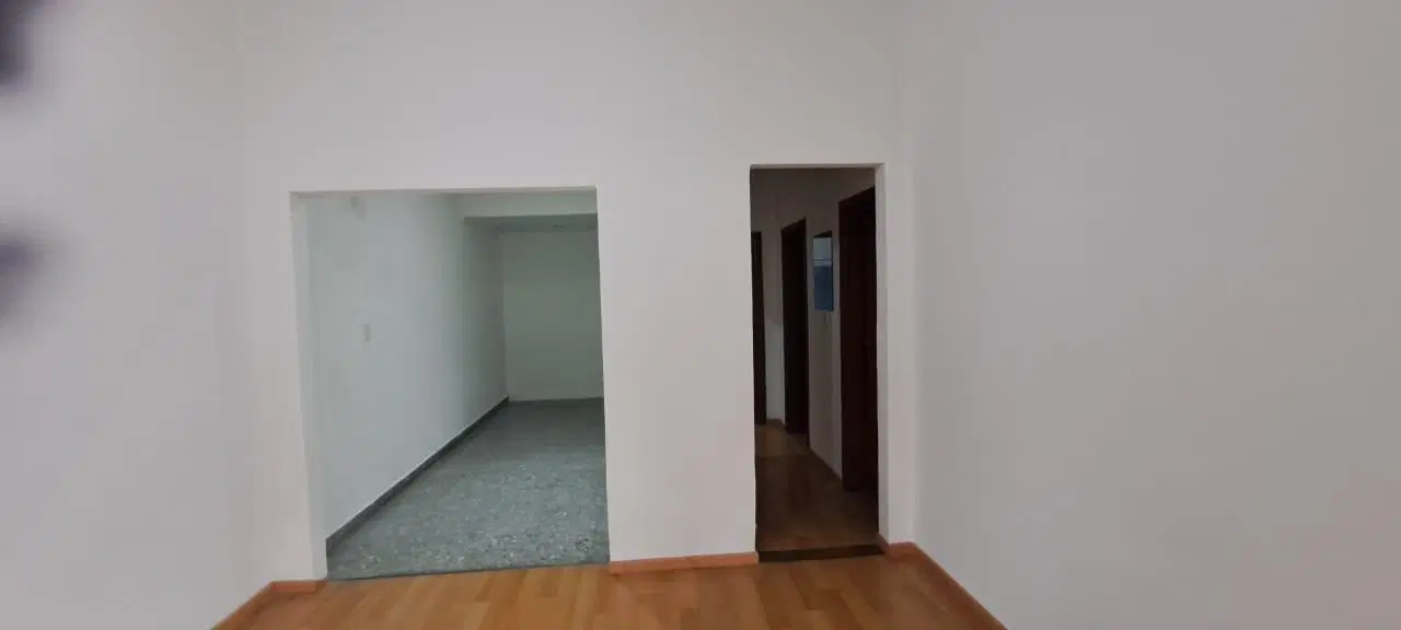 CASA IDEAL CONSULTORIOS EN ALQUILER en San Miguel 2