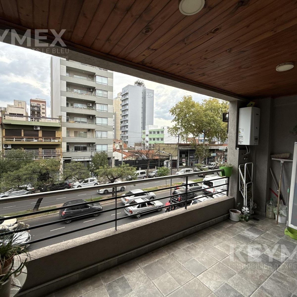 Departamento en Venta de 3 Ambientes con Cochera 1