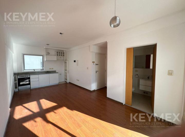Departamento 2 amb. con Balcón terraza, vista abierta al frente, parrilla individual, APTO CREDITO. 4