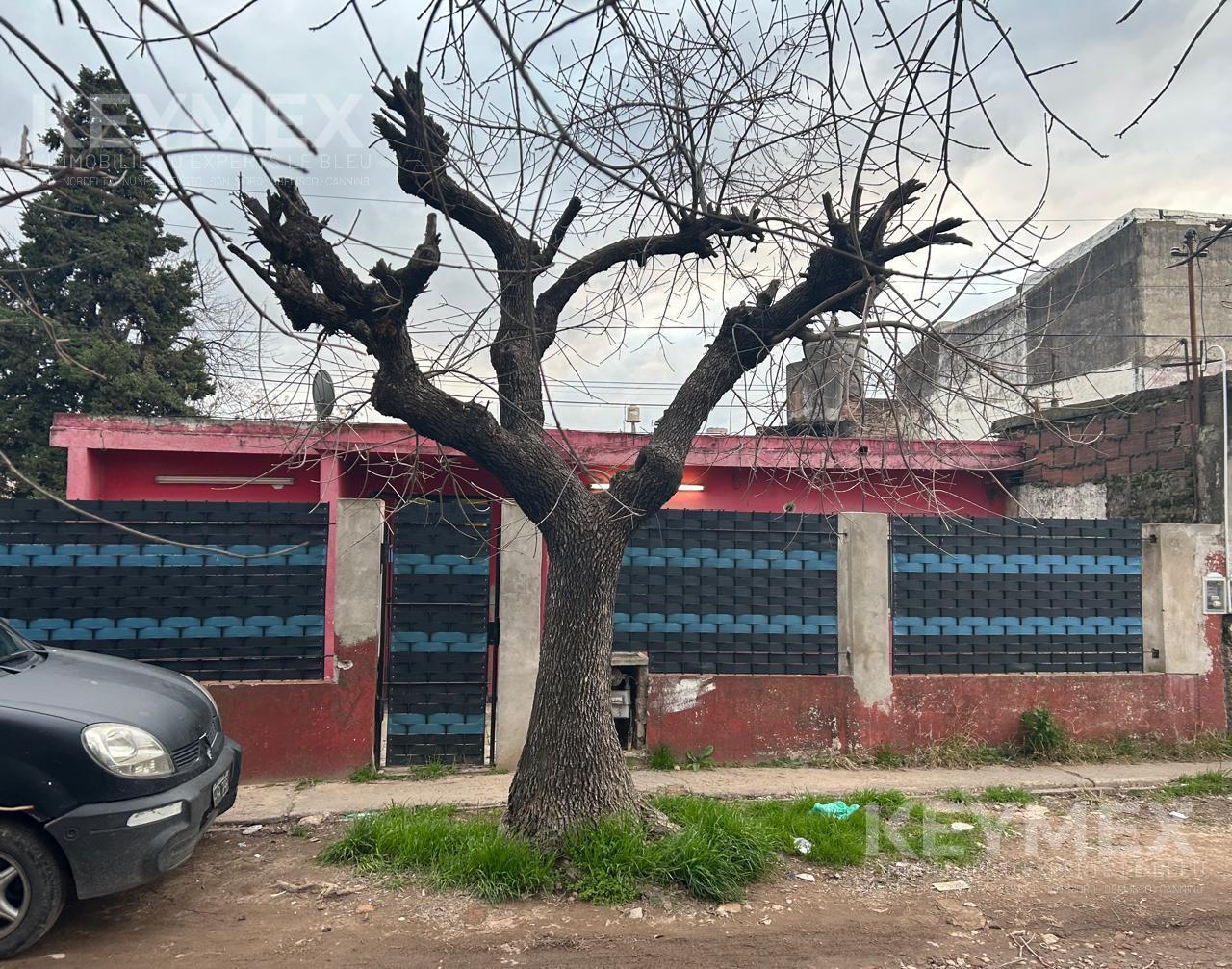 VENTA DE CASA EN BARRIO VICENTE LOPEZ EN VILLA CELINA