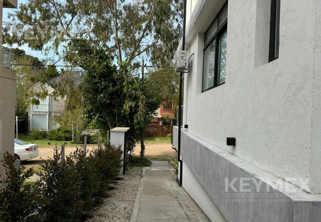 Foto de Departamento en venta en Pinamar, imagen 4