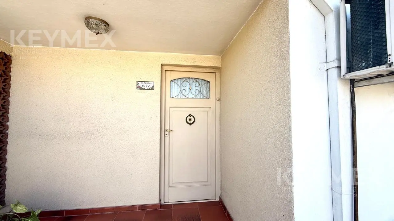 VENTA CASA 5 AMBIENTES BOULOGNE CON PATIO TERRAZA 2