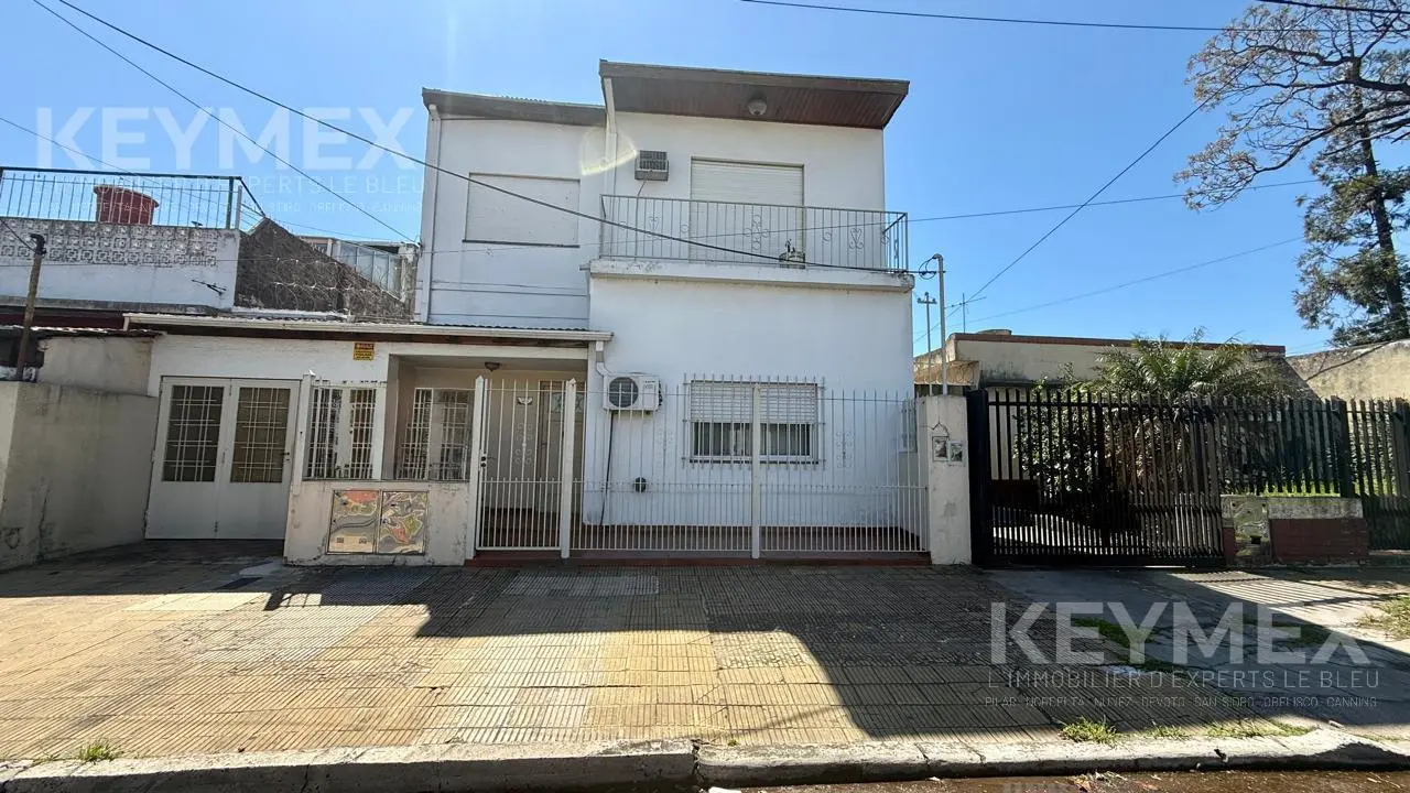VENTA CASA 5 AMBIENTES BOULOGNE CON PATIO TERRAZA 3