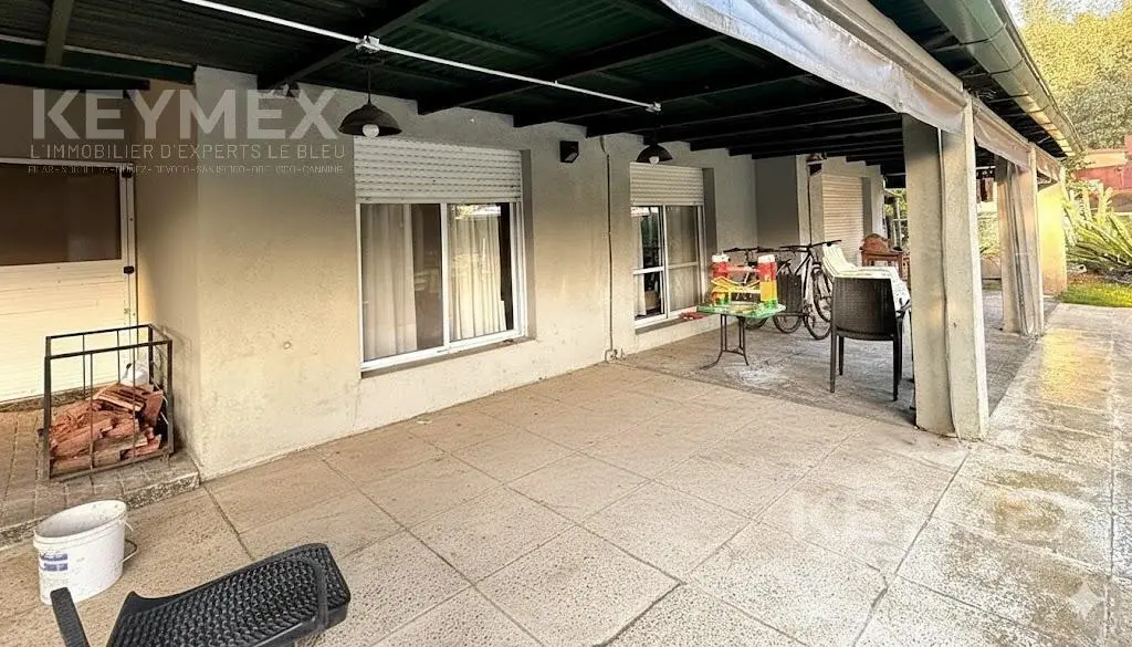 VENTA CASA 4 AMBIENTES C/PILETA EN CHASCOMUS 5
