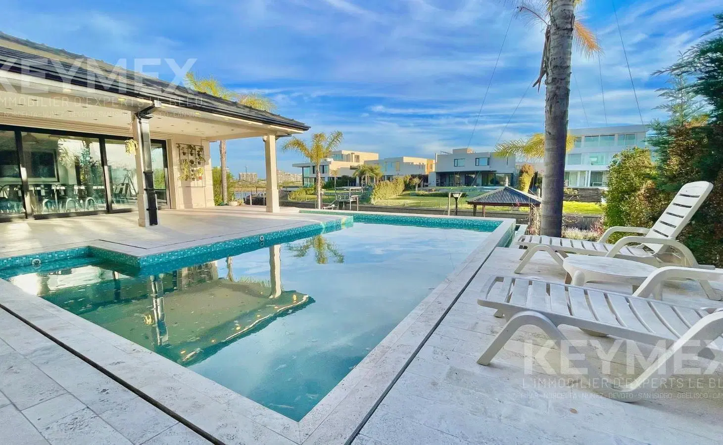 Casa en alquiler en barrio cerrado El Yacht, 4 habitaciones, amarra al agua 3