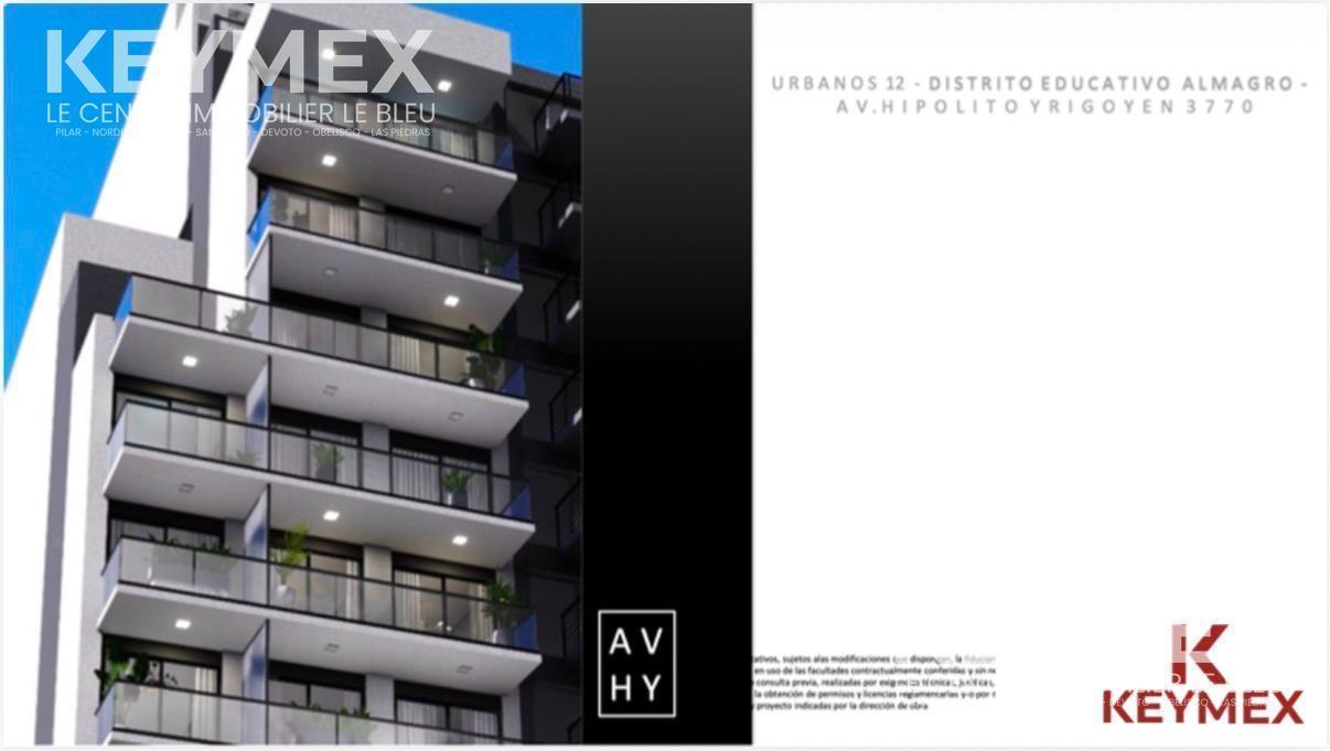 Departamento 3 ambientes con balcón, en Almagro. En construcción-entrega estimada mediados 2028.