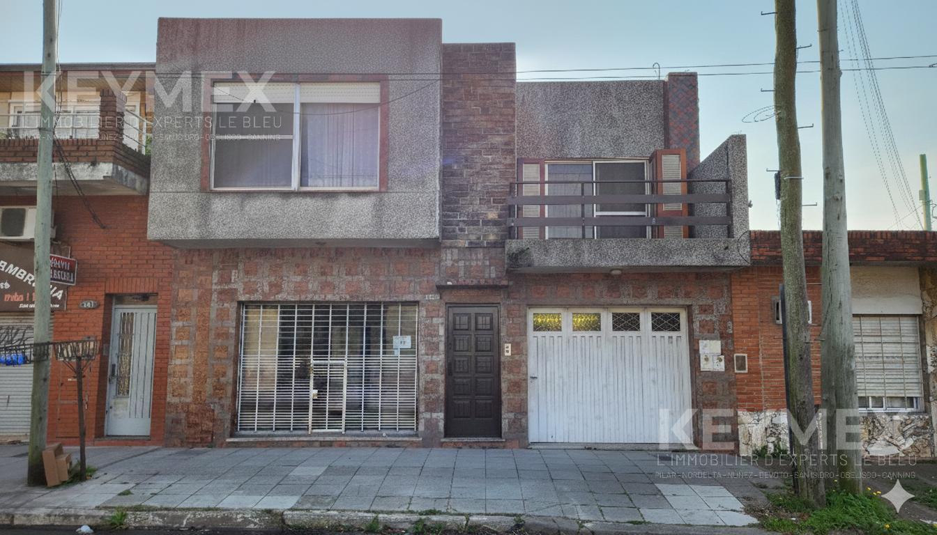 Venta PH Casa en 2 Plantas con Local Garaje Terraza – Quilmes