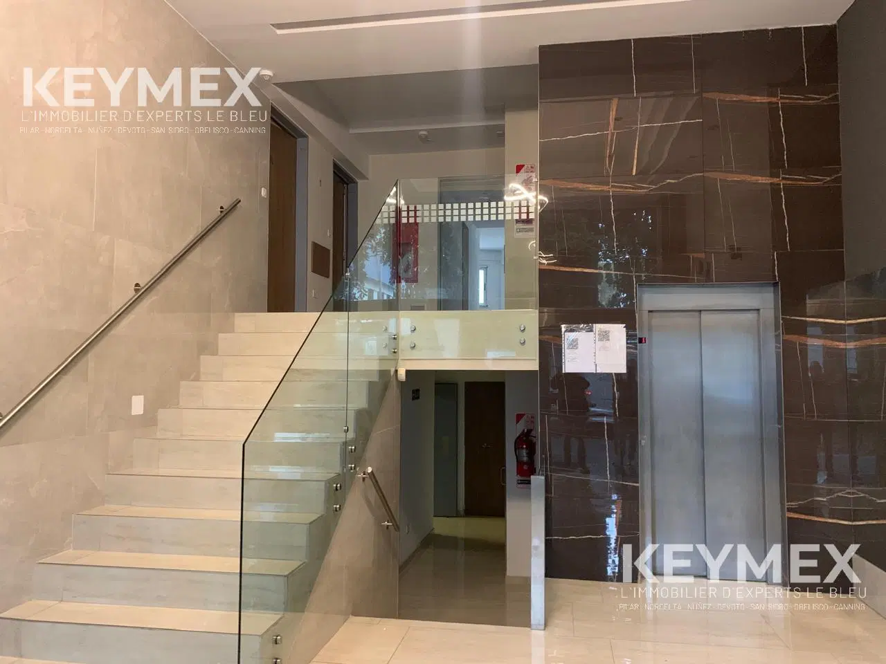 Departamento en Colegiales. Ambiente y medio, muy luminoso, a estrenar! 2