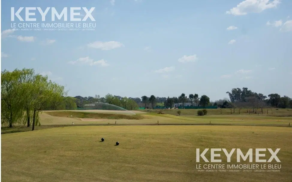LOTE  CENTRAL  EN VENTA  AL GOLF 4