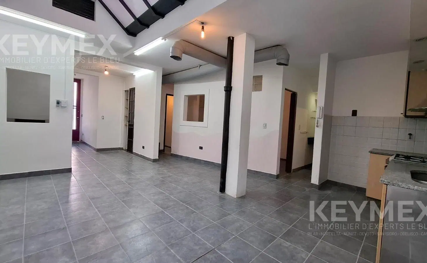 Venta PH 3 ambientes a refaccionar en Coghlan sin Expensas 2