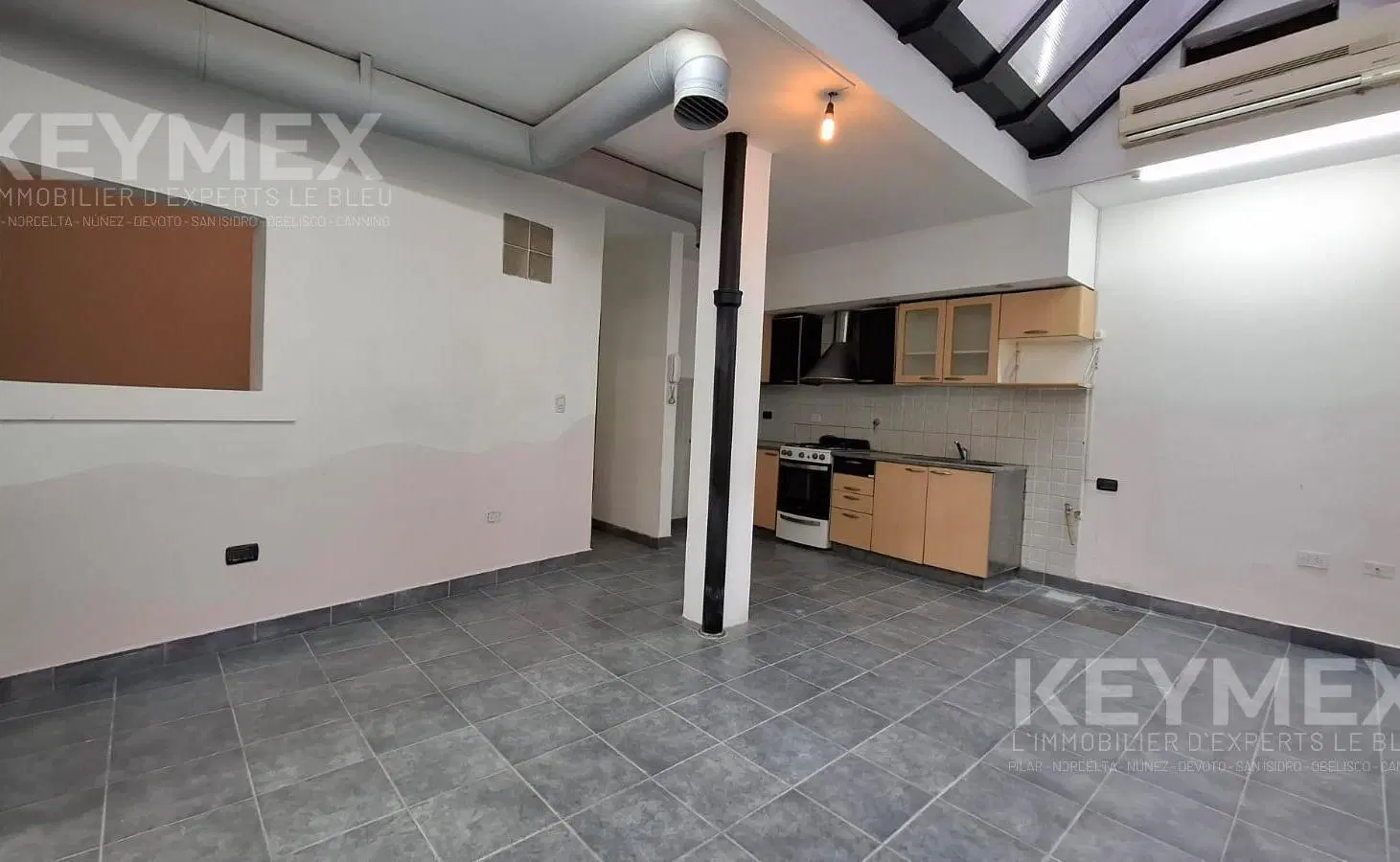 Venta PH 3 ambientes a refaccionar en Coghlan sin Expensas 3