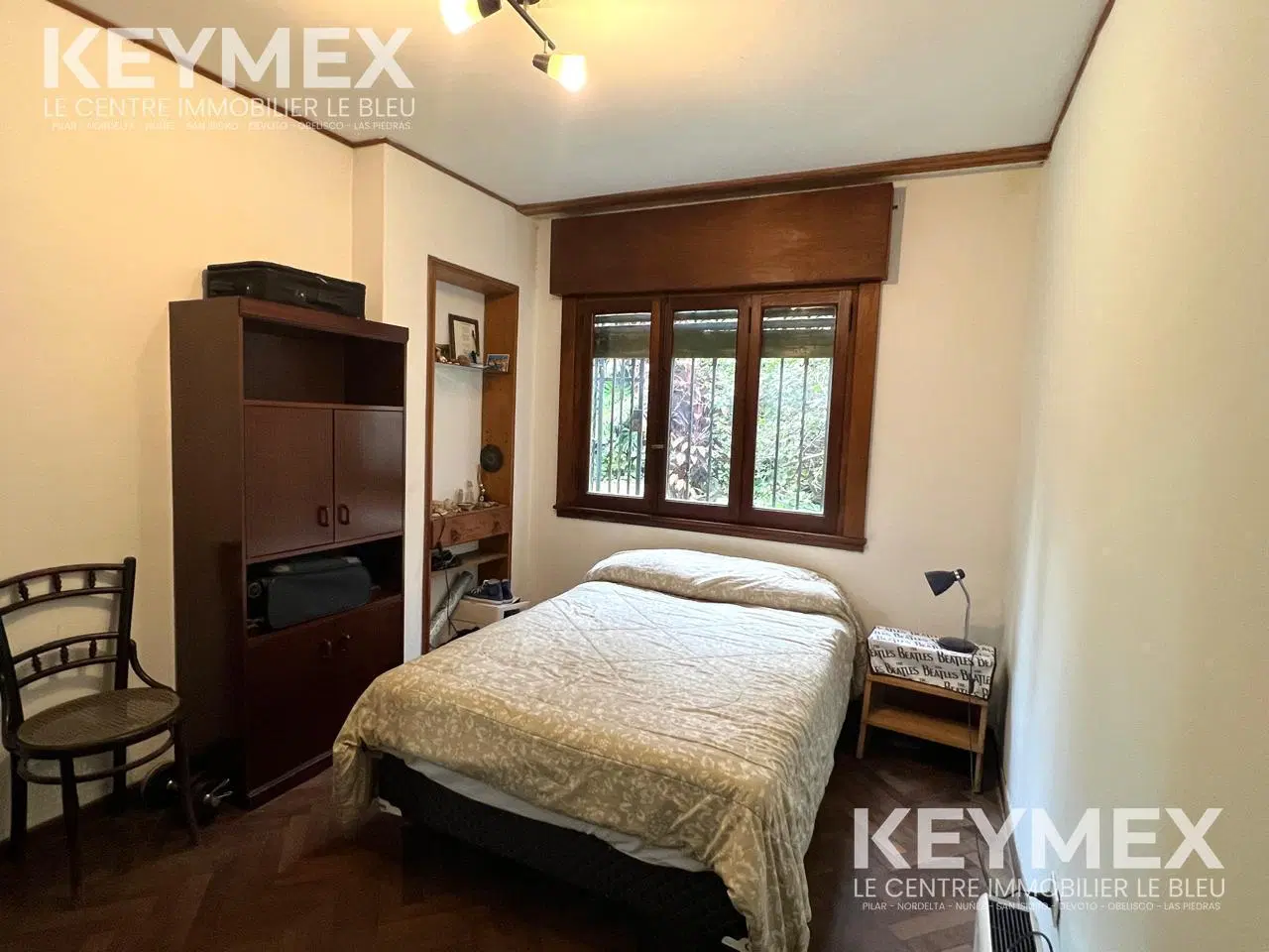 Casa 2 plantas, Ramos Mejia. 6 ambientes, Amplio Jardin,Terraza con Parrilla y Cochera. Apto Credito 3