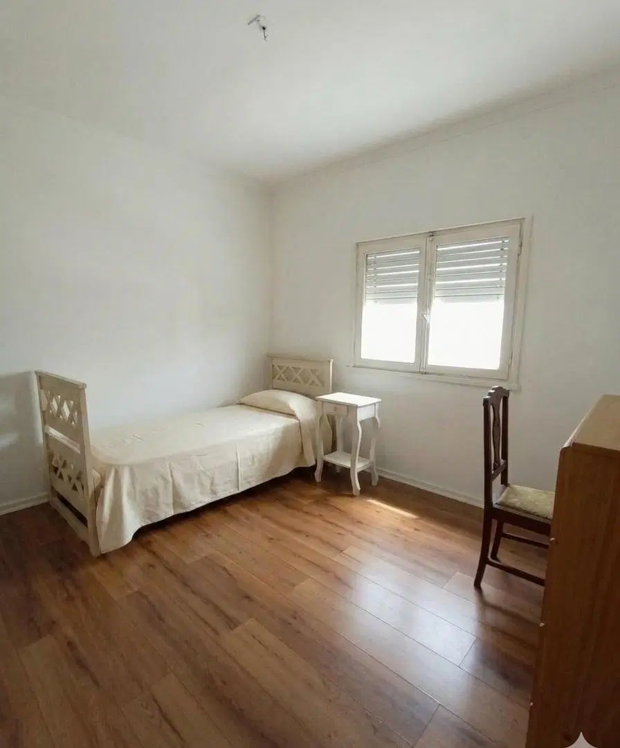 CASA EN VENTA 3 AMBIENTES. BERAZATEGUI. LOTE PROPIO 8
