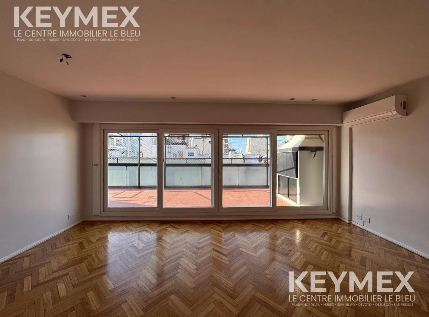 Departamento con terraza y parrilla 1