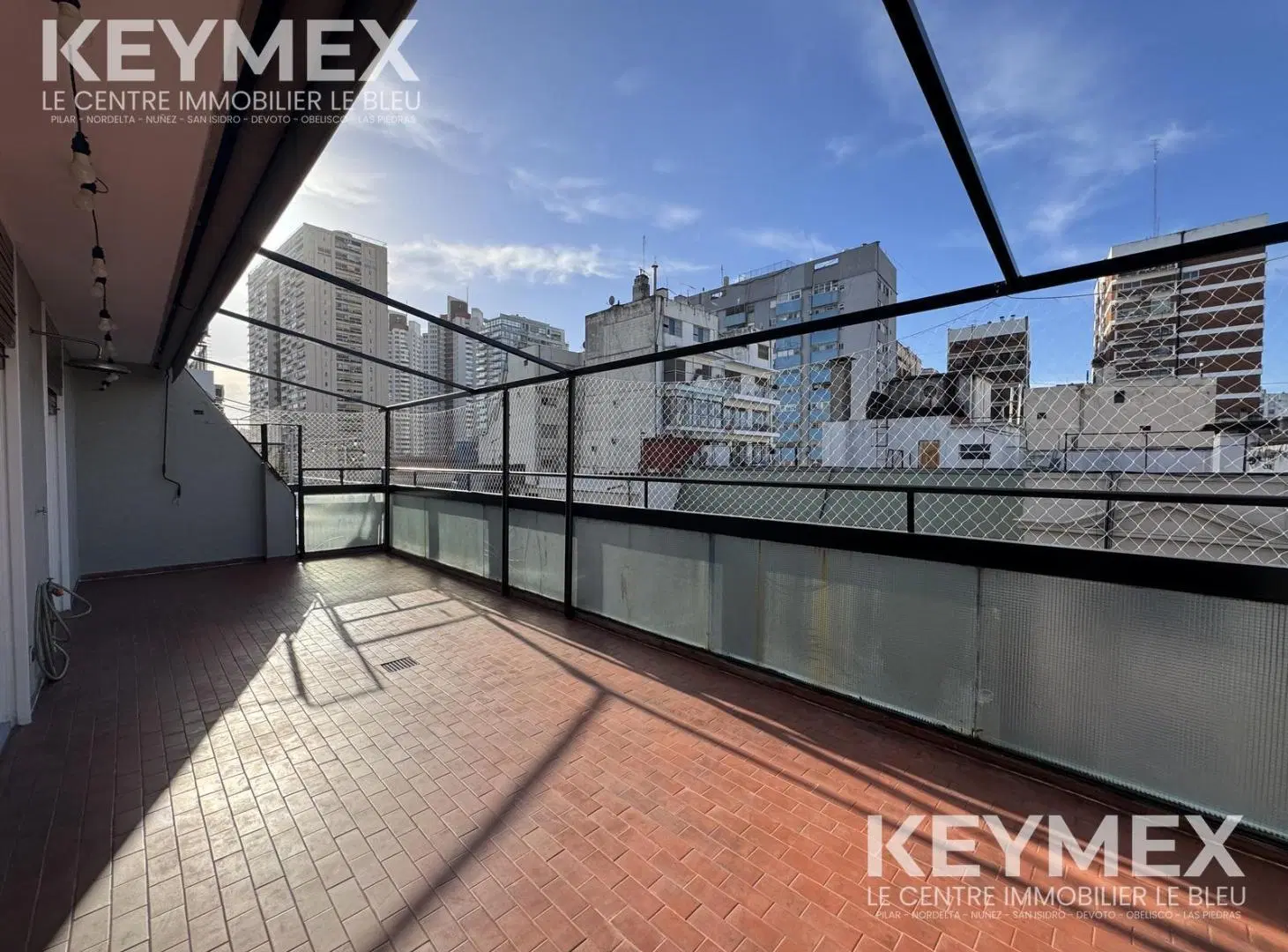 Departamento con terraza y parrilla 5