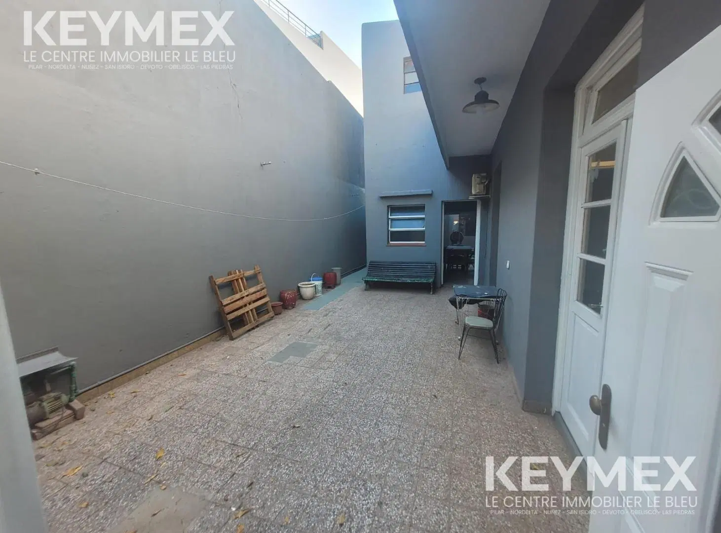 Casa con patio terraza y quincho en Villa Lugano 8