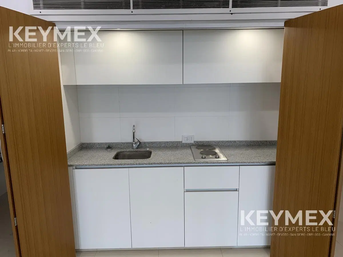 Oficina Planta Libre 145m2 - Amplio destino 2