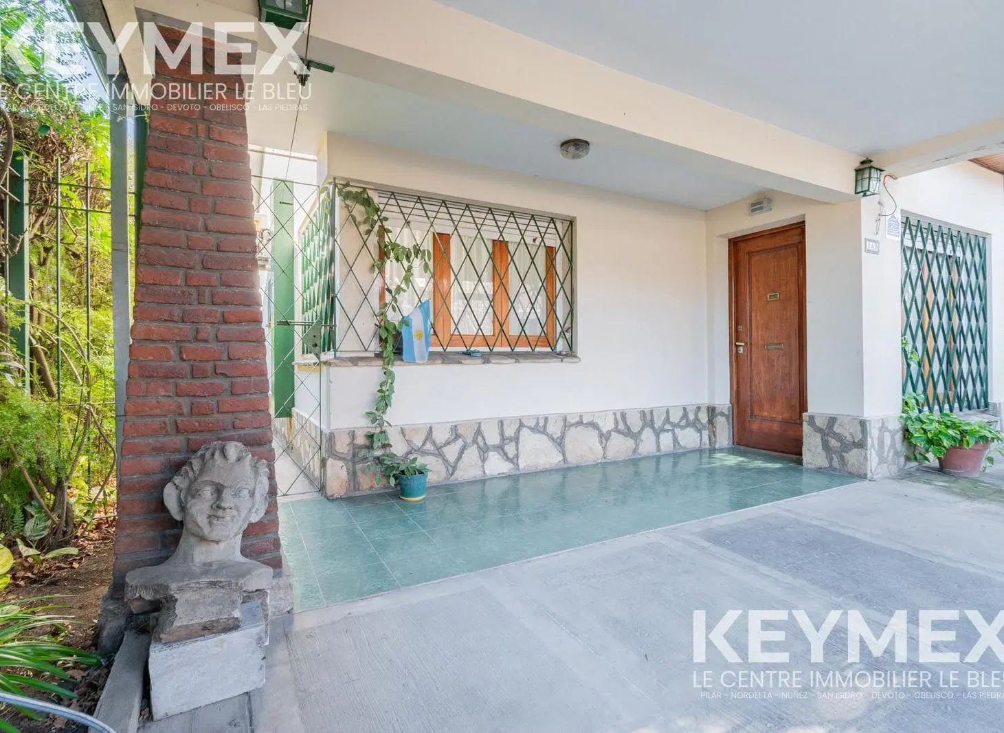 Casa en venta 4 ambientes con patio y parrilla en Adrogué 3
