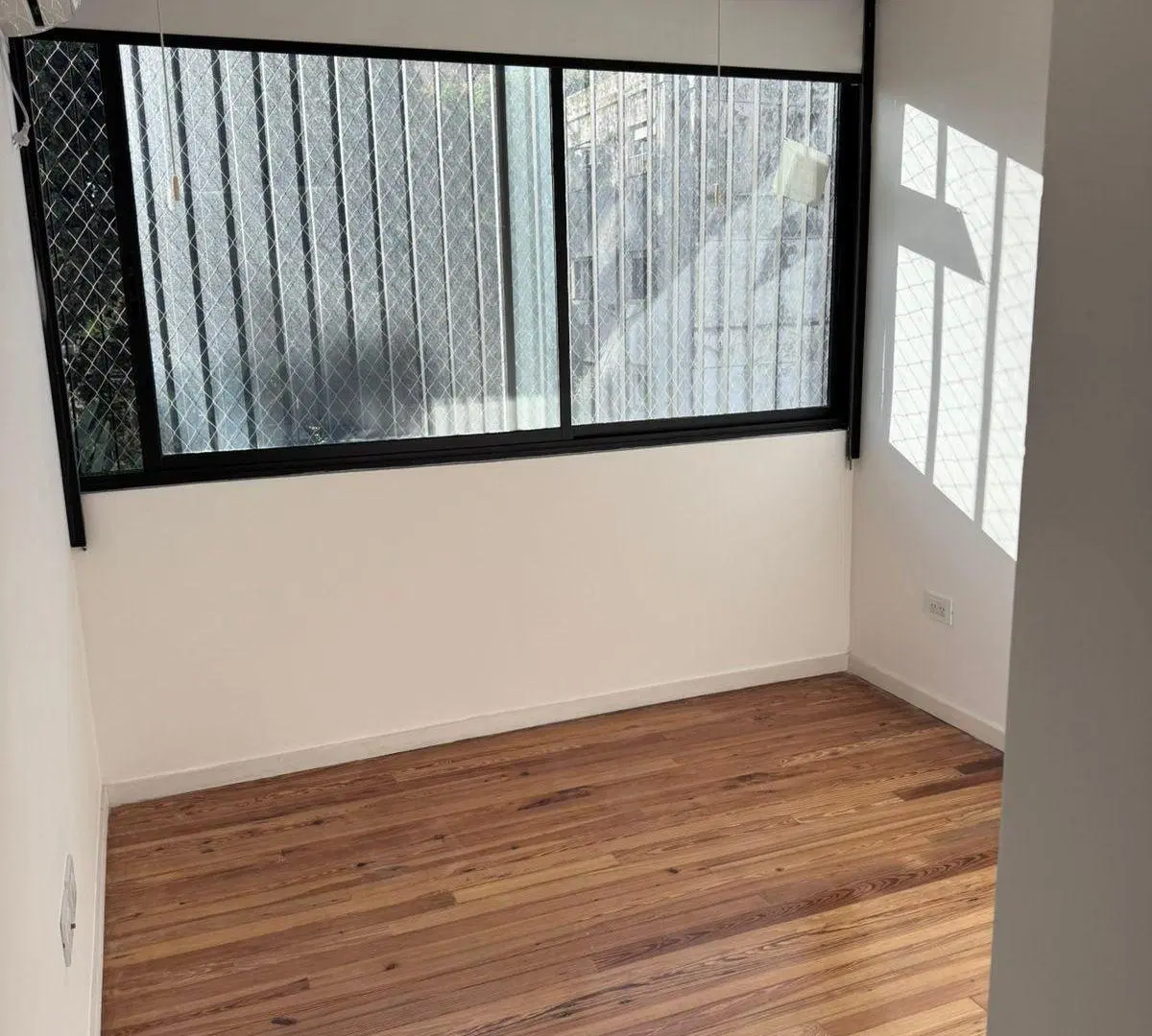 Departamento - L.De Nuñez 4