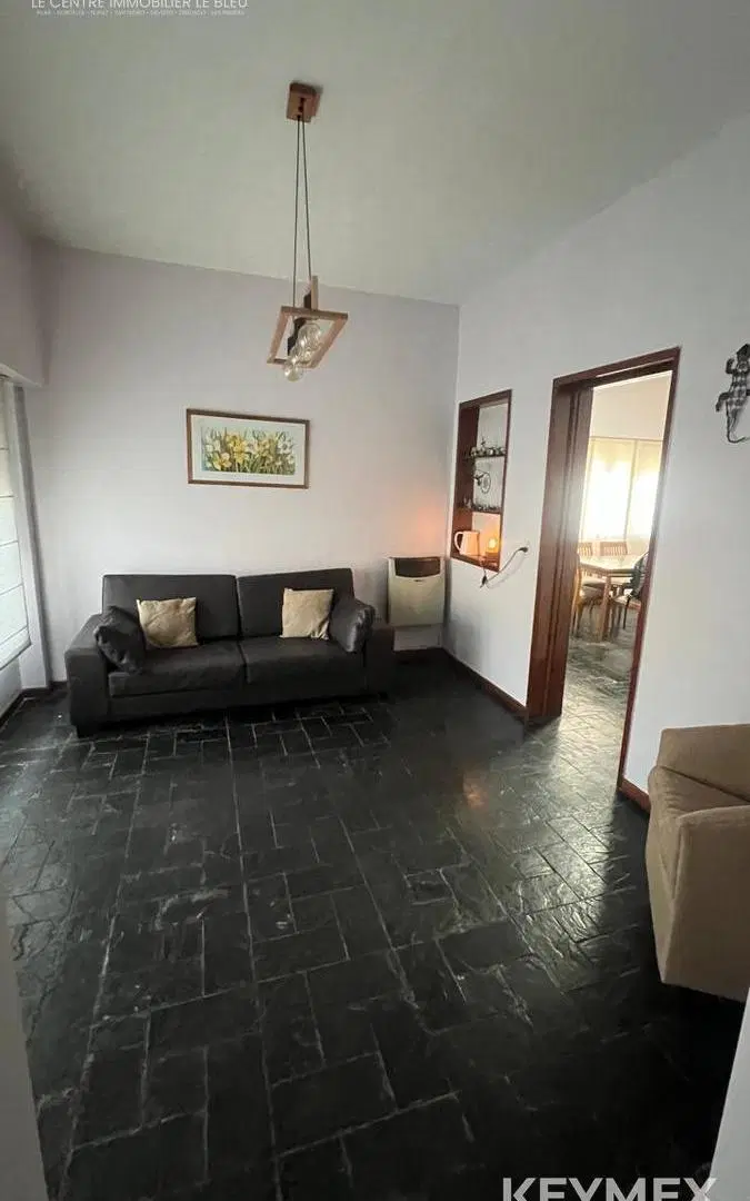 Casa en venta en Villa Real, 4 amb, cómoda muy bien ubicada y luminosa!. 4