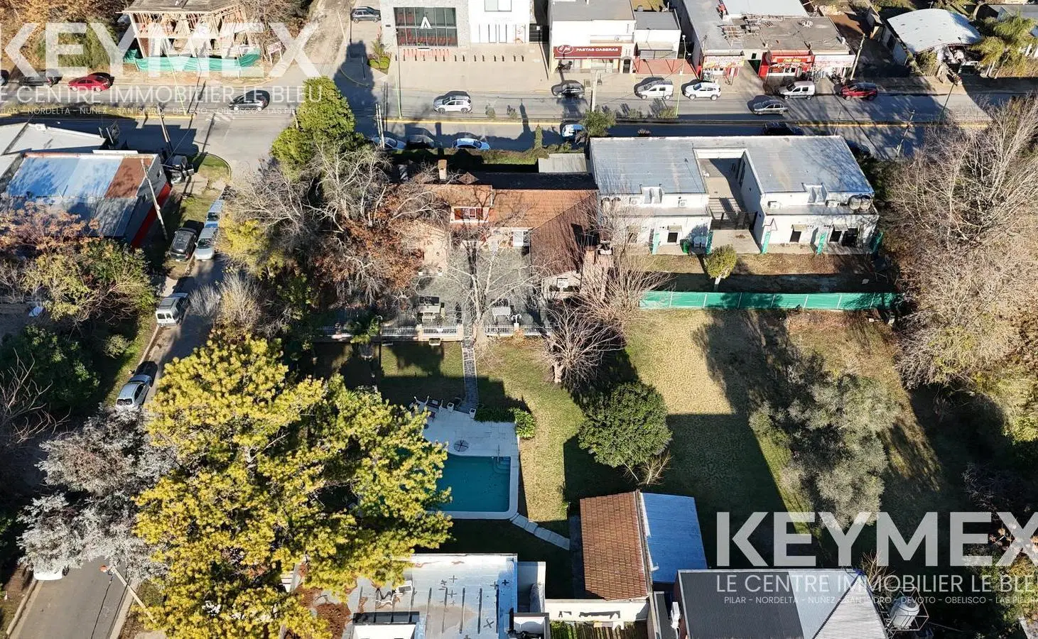 Venta casa y lote 5 ambientes en Exaltación De La Cruz 3