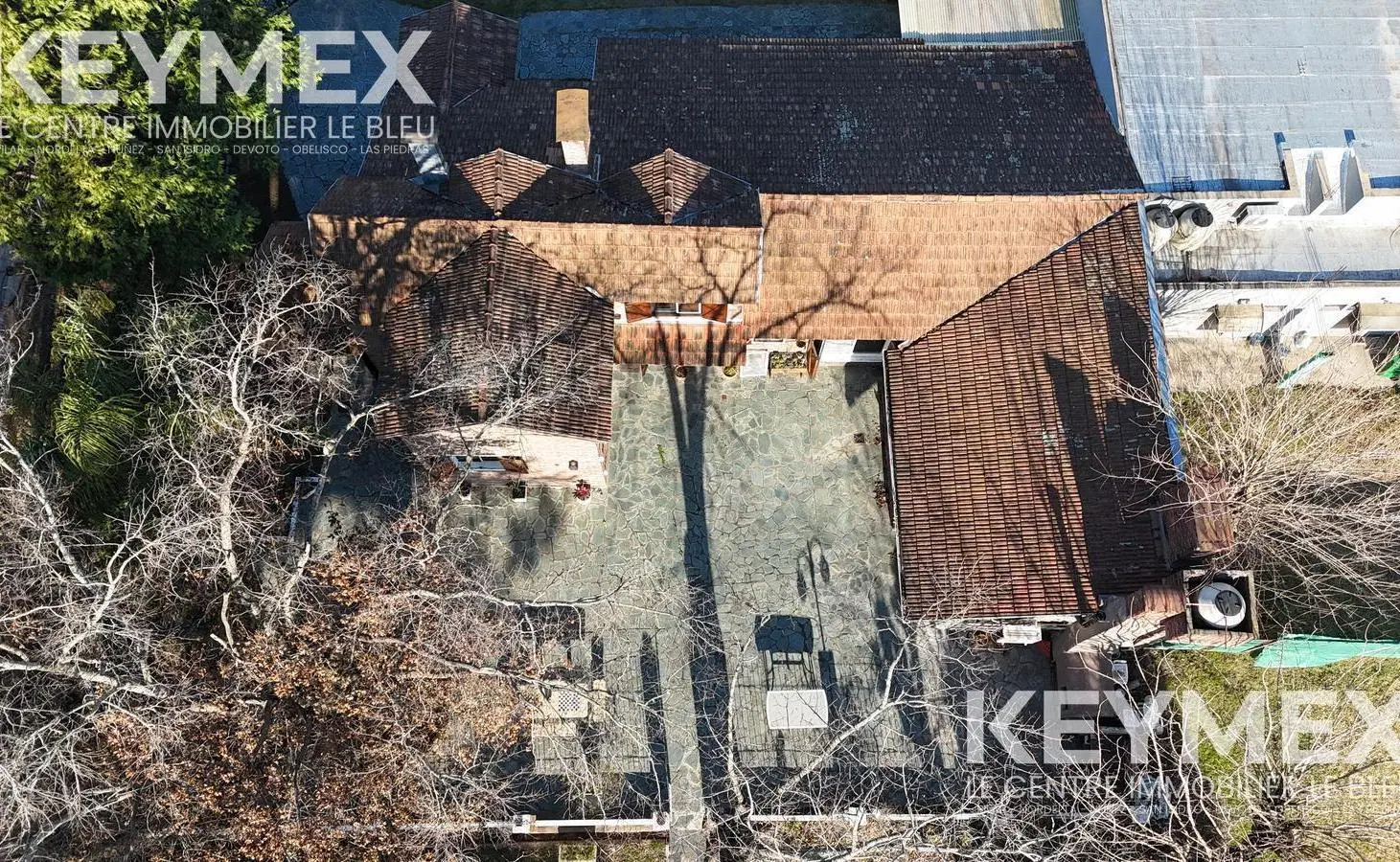 Venta casa y lote 5 ambientes en Exaltación De La Cruz 2