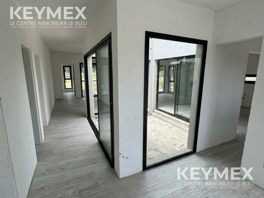 Foto de Venta de Casa a terminar en Barrio Los Cardales sobre lote de 1100m2, imagen 1